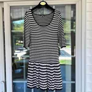 Black and white checkered, drop waist sweater, dress three-quarter sleeve